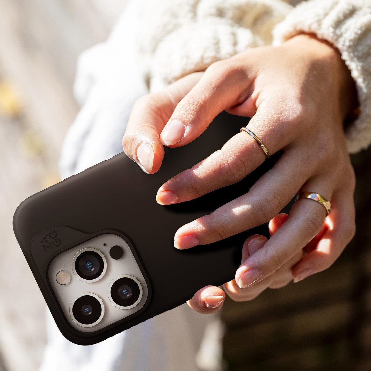 ZAGG Cases Manhattan Snap Black